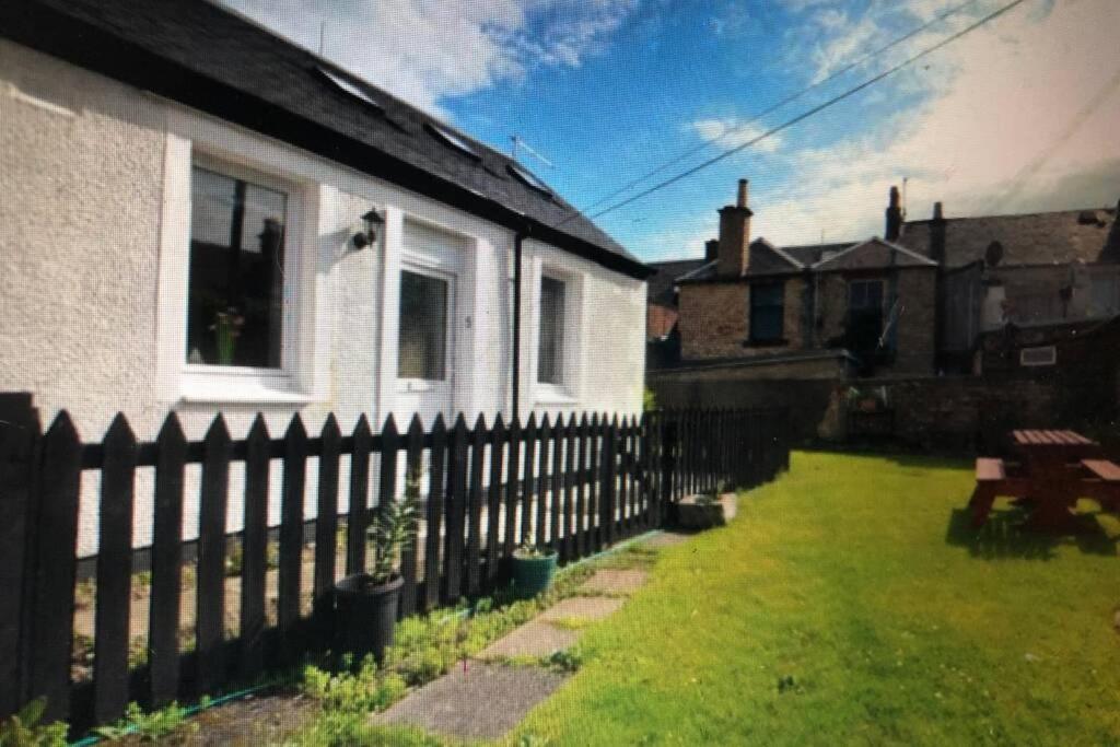 The Brambles Girvan Holiday Cottage By Seaside. Luaran gambar